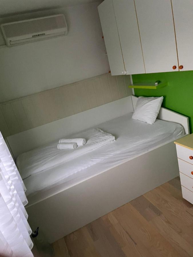Lola Home Karlovac Luaran gambar